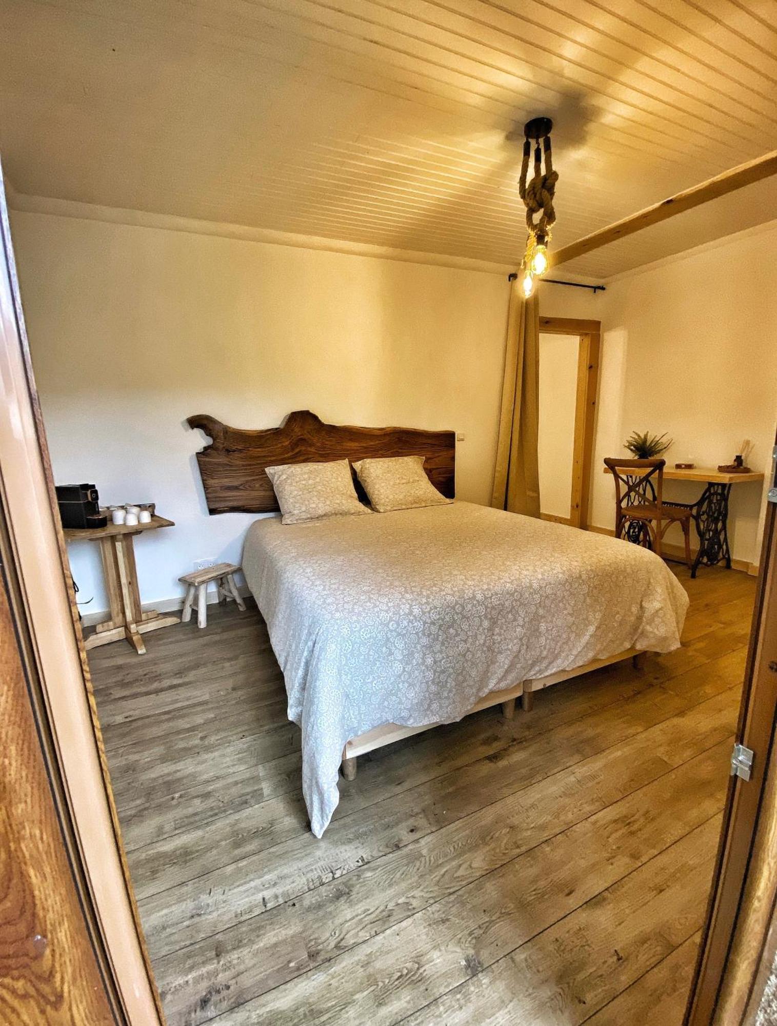 U Pasturellu Bed and Breakfast Pioggiola Eksteriør billede