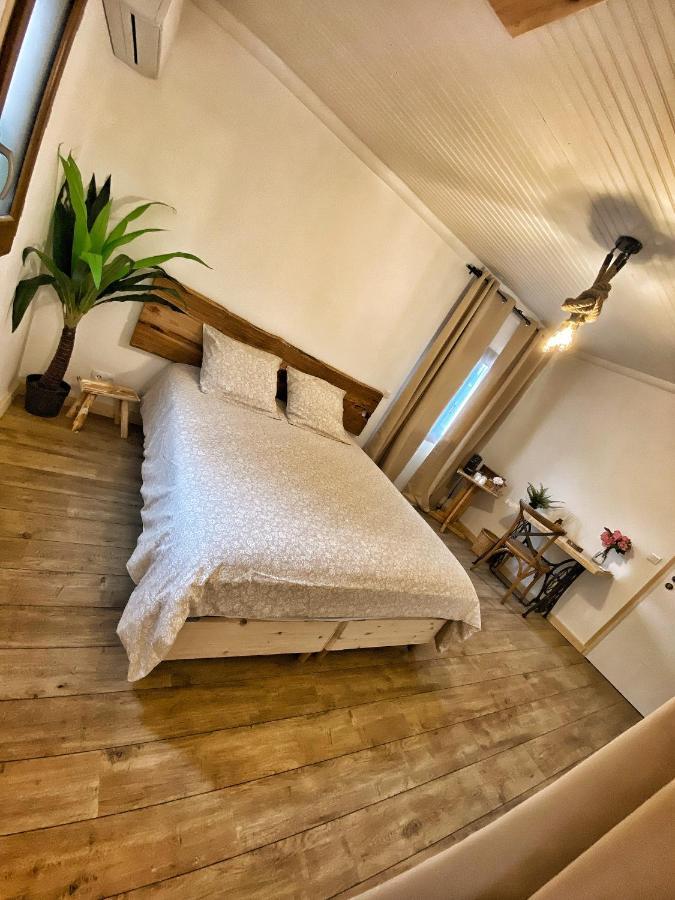 U Pasturellu Bed and Breakfast Pioggiola Eksteriør billede